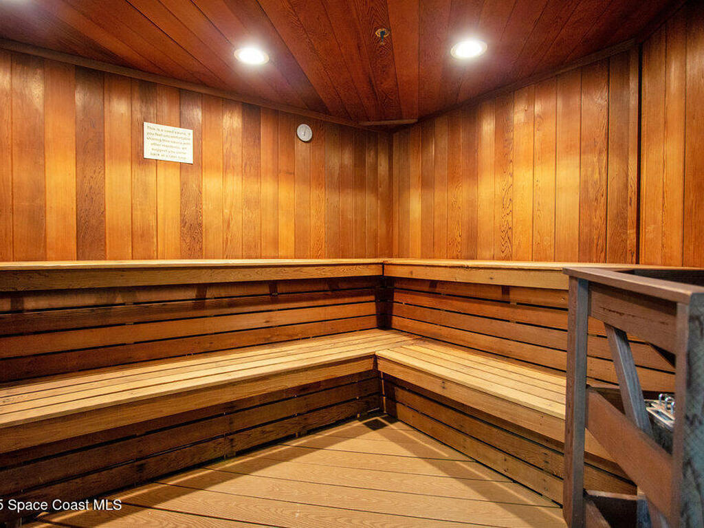 4 Oceans West Boulevard, Daytona Beach Shores, FL 32118