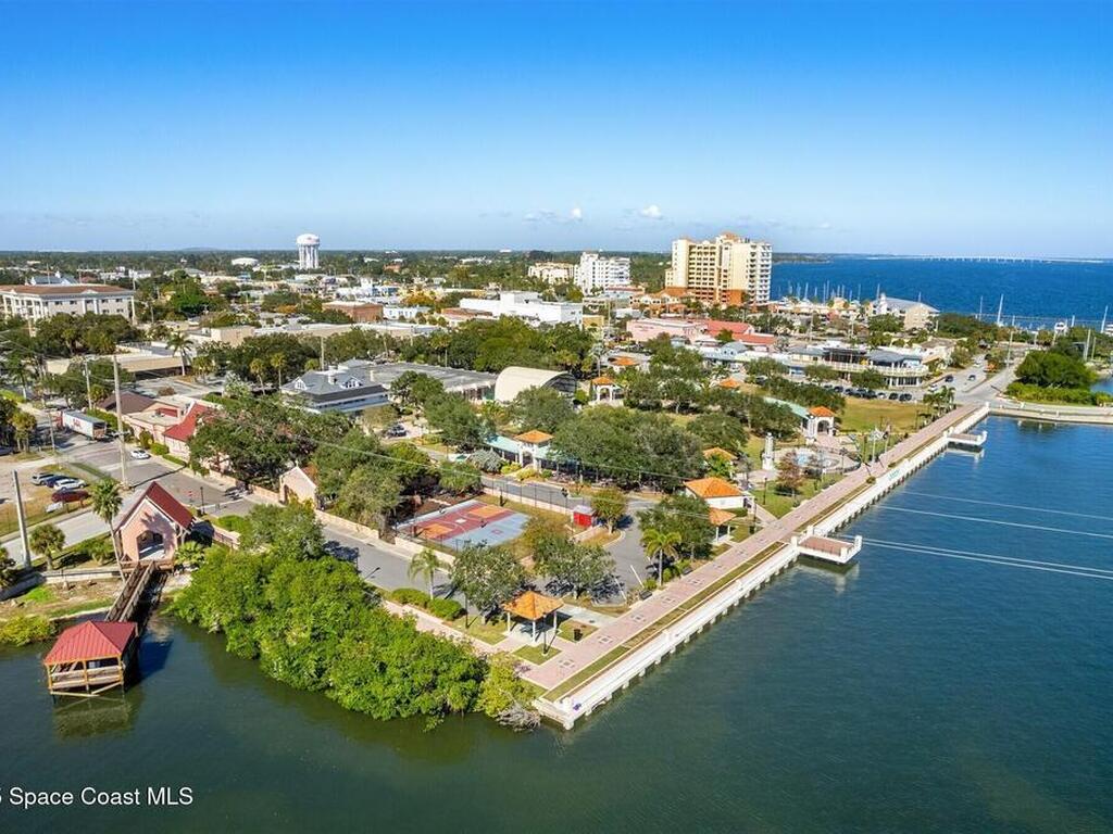 104 Riverside Drive, Cocoa, FL 32922