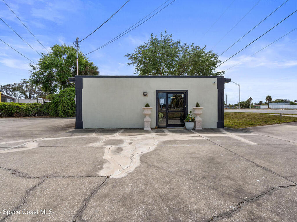 1987 N Harbor City Boulevard, Melbourne, FL 32935