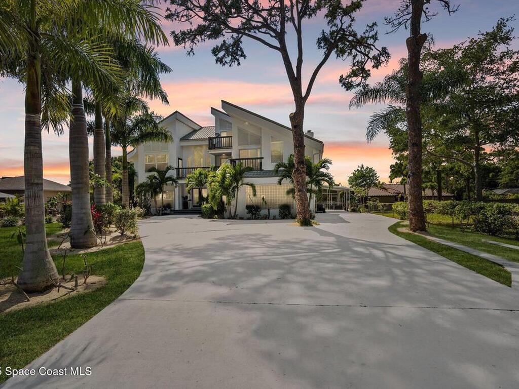 1495 Newfound Harbor Drive, Merritt Island, FL 32952