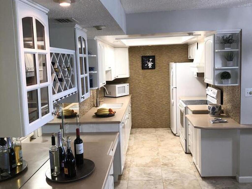 2100 N Atlantic Avenue, Cocoa Beach, FL 32931