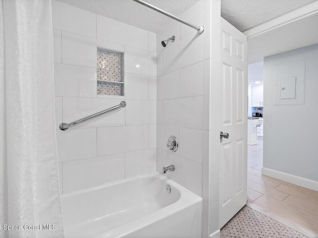 3609 S Banana River Boulevard, Cocoa Beach, FL 32931