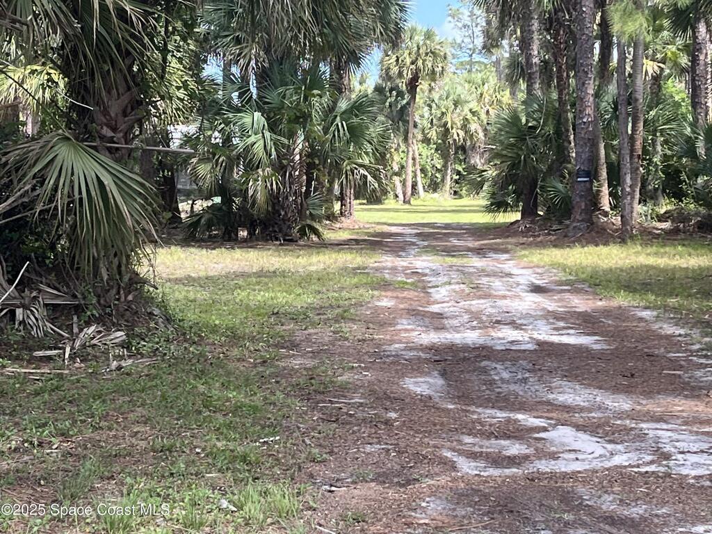 891 Hartsdale Avenue, Palm Bay, FL 32908