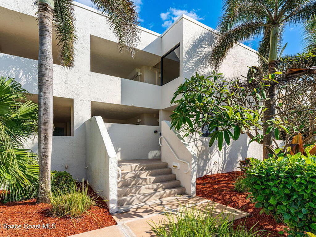 2207 Atlantic Street, Melbourne Beach, FL 32951