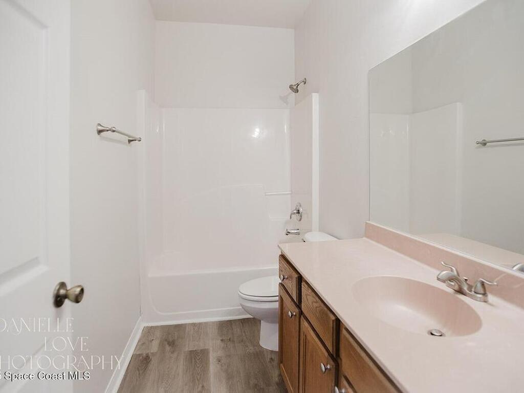 1110 8th Place, Vero Beach, FL 32960