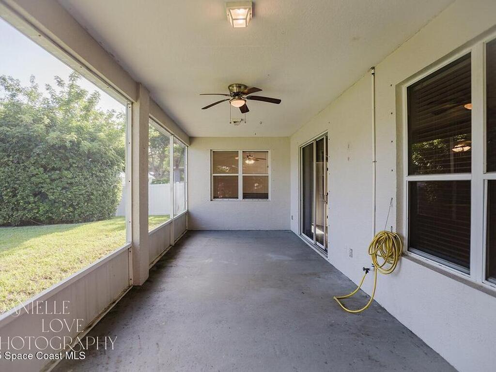 1110 8th Place, Vero Beach, FL 32960