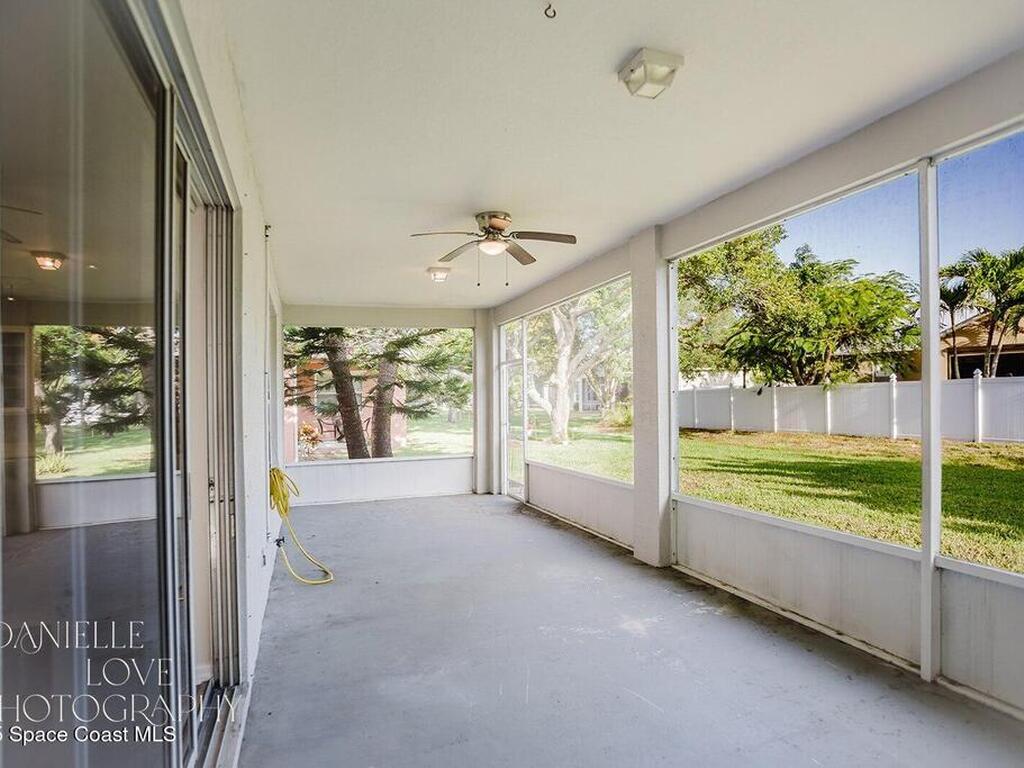 1110 8th Place, Vero Beach, FL 32960