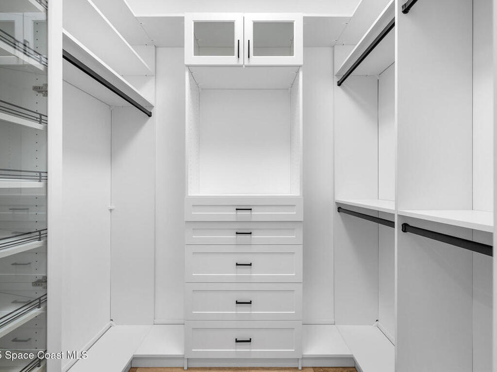 8041 Waxwing Circle, Melbourne, FL 32940