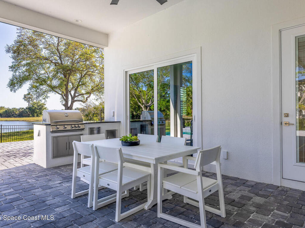 8041 Waxwing Circle, Melbourne, FL 32940