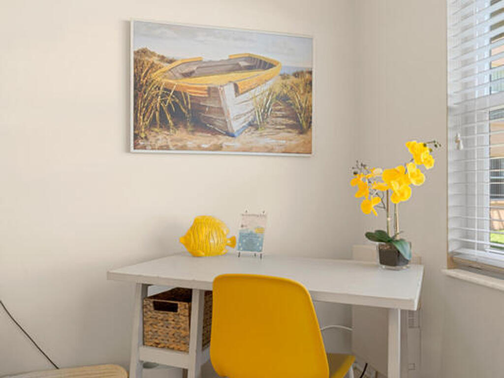 10 Sunflower Street, Cocoa Beach, FL 32931