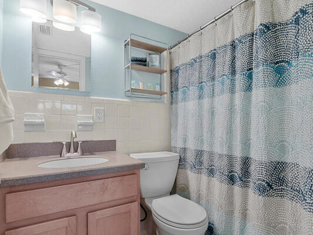 10 Sunflower Street, Cocoa Beach, FL 32931