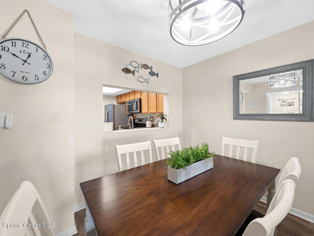 10 Sunflower Street, Cocoa Beach, FL 32931