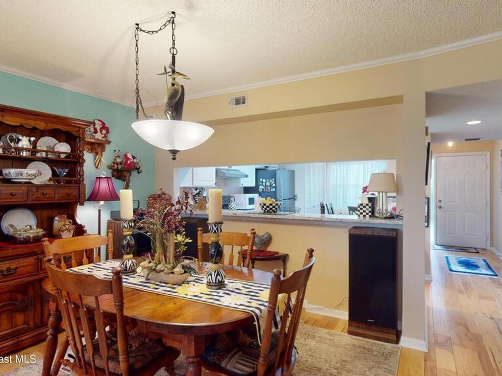 540 S Brevard Avenue, Cocoa Beach, FL 32931