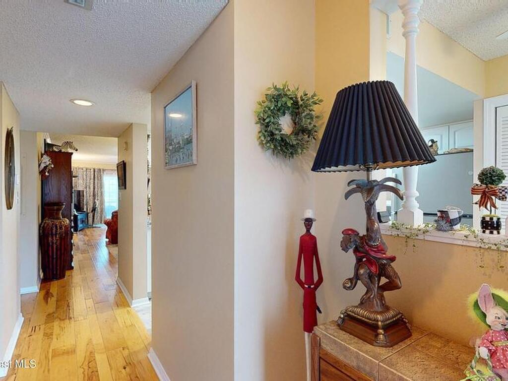 540 S Brevard Avenue, Cocoa Beach, FL 32931