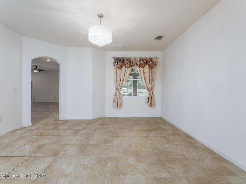 632 Stonebriar Drive, Palm Bay, FL 32909