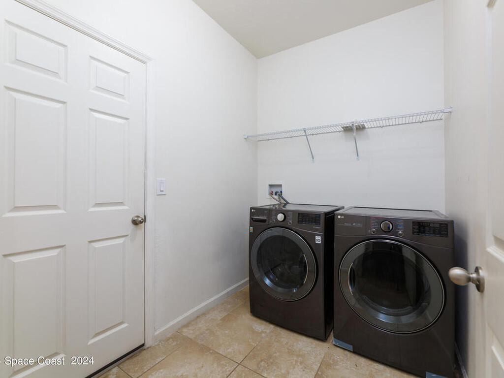 632 Stonebriar Drive, Palm Bay, FL 32909