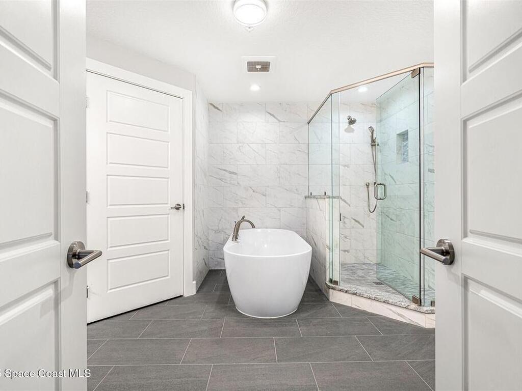 1625 N Highway A1a, Indialantic, FL 32903