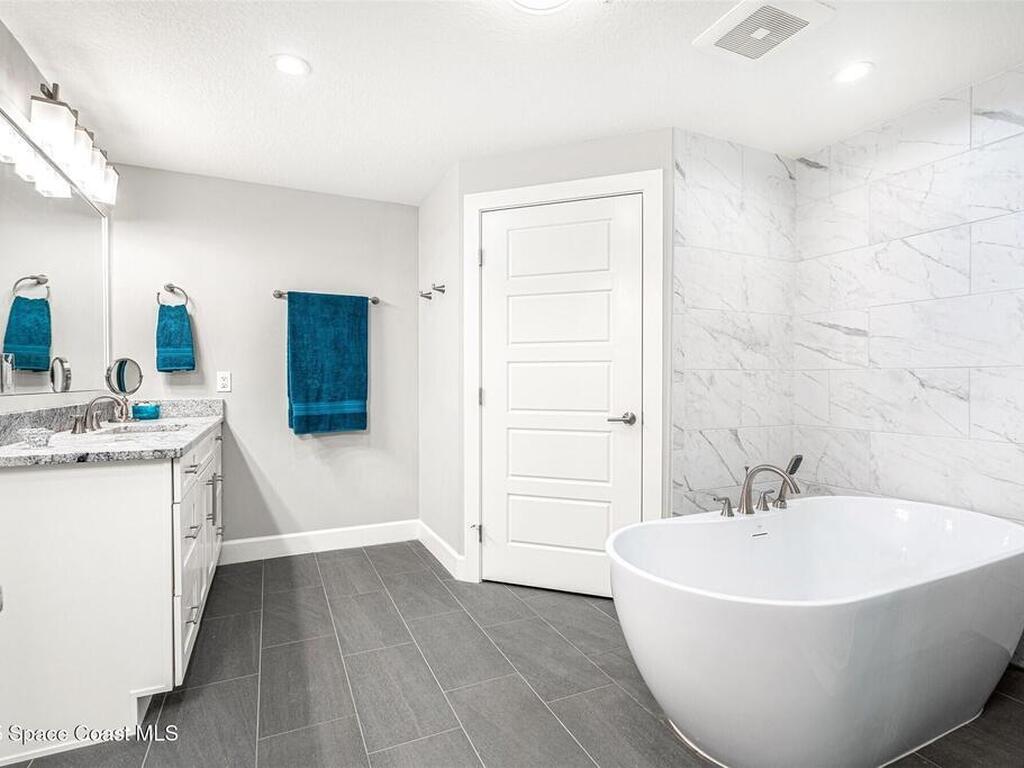 1625 N Highway A1a, Indialantic, FL 32903