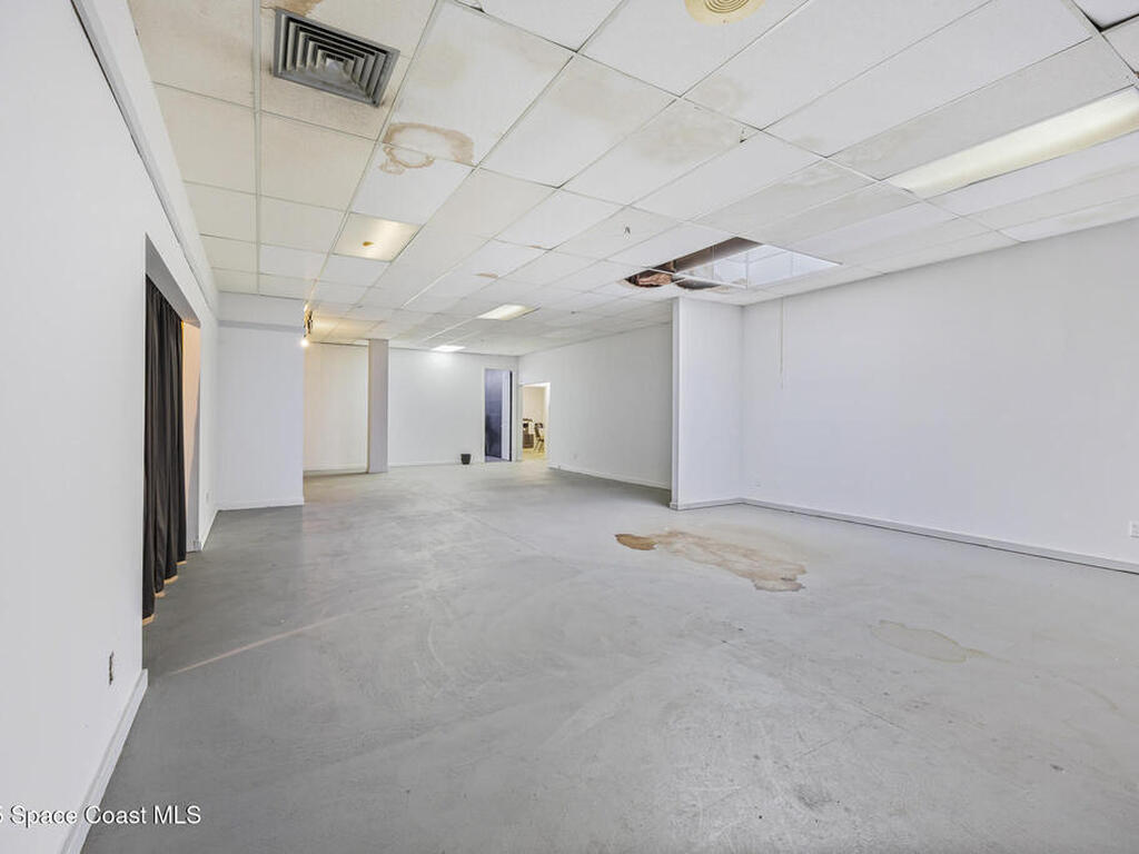 2705 N Harbor City Boulevard, Melbourne, FL 32935