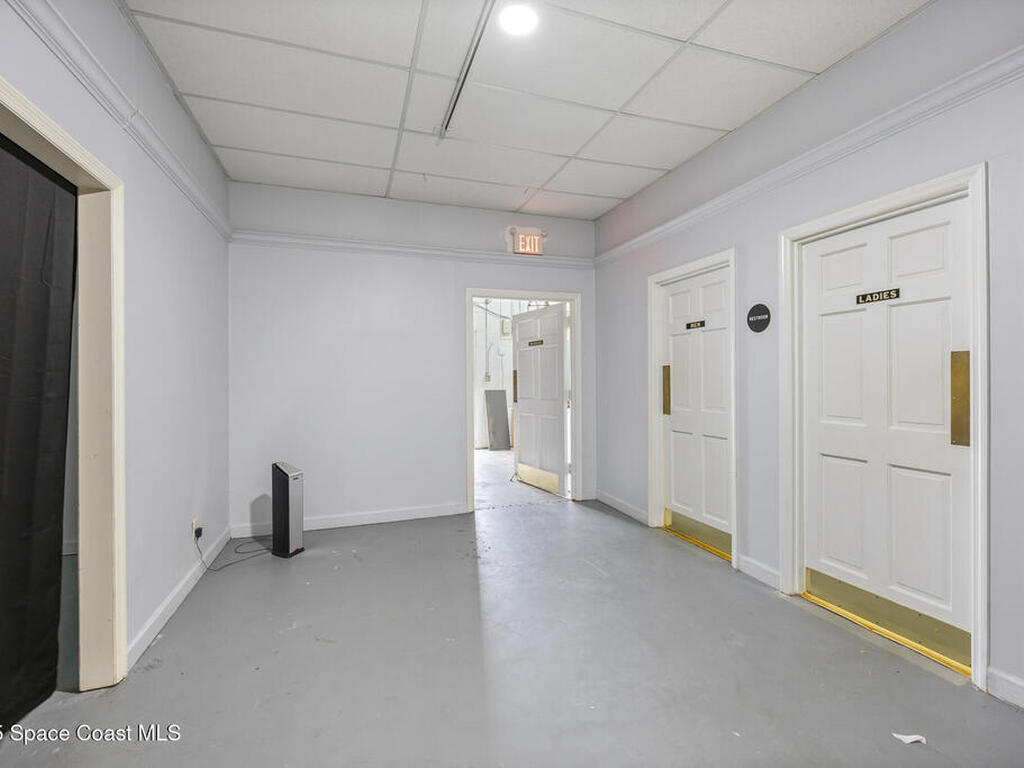 2705 N Harbor City Boulevard, Melbourne, FL 32935