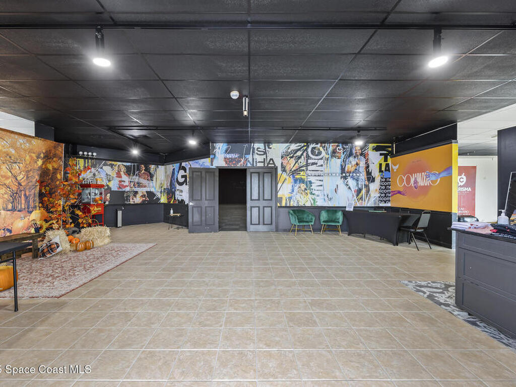 2705 N Harbor City Boulevard, Melbourne, FL 32935