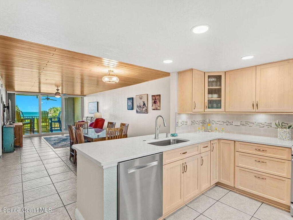 1101 S Miramar Avenue, Indialantic, FL 32903