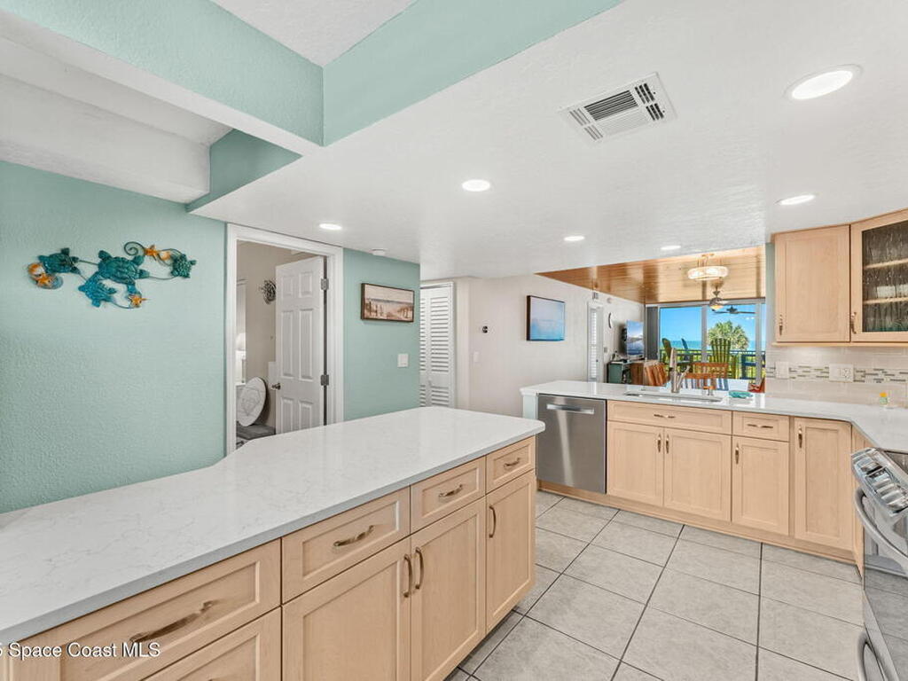 1101 S Miramar Avenue, Indialantic, FL 32903