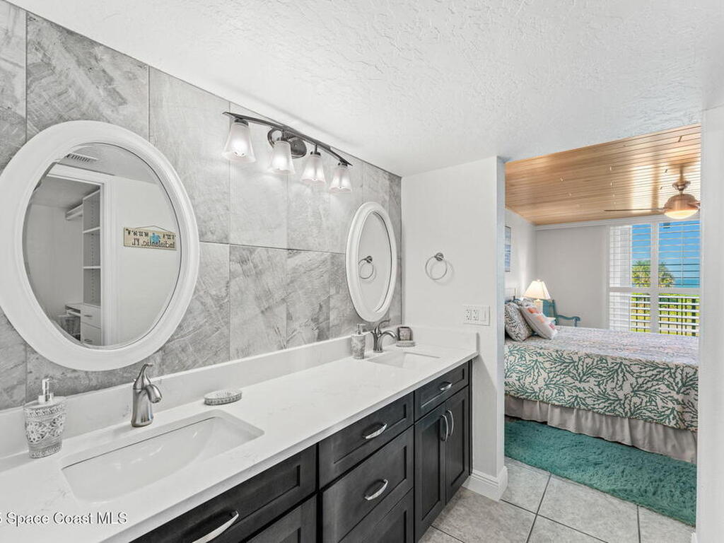 1101 S Miramar Avenue, Indialantic, FL 32903