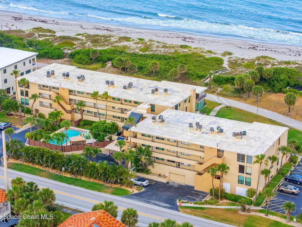 1101 S Miramar Avenue, Indialantic, FL 32903