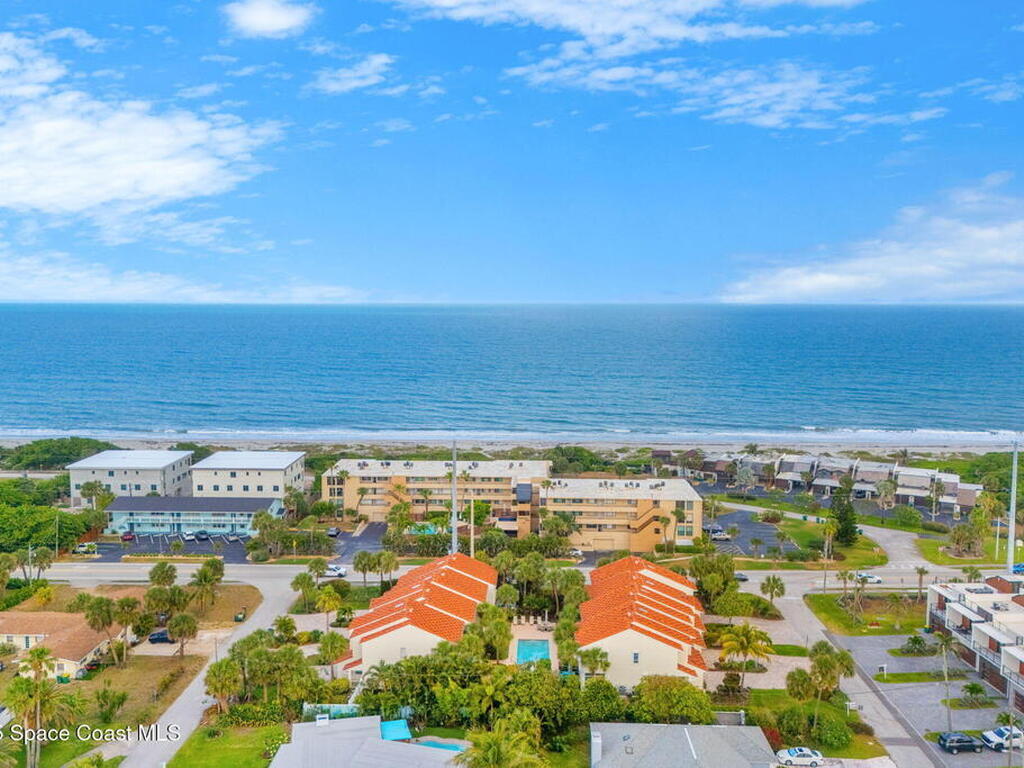 1101 S Miramar Avenue, Indialantic, FL 32903