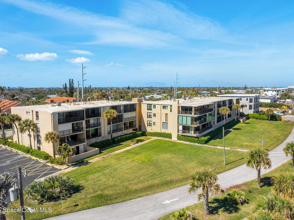 1101 S Miramar Avenue, Indialantic, FL 32903