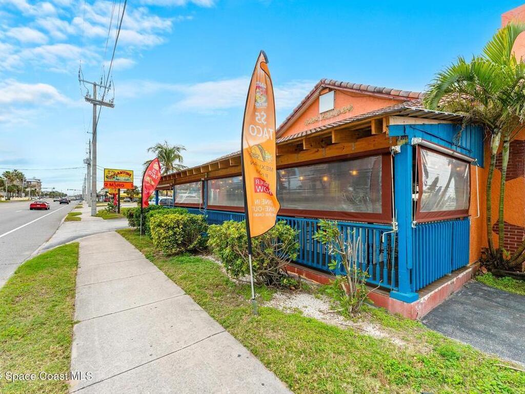 1101 S Miramar Avenue, Indialantic, FL 32903