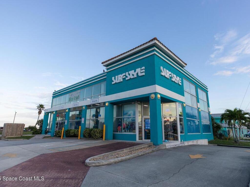 1101 S Miramar Avenue, Indialantic, FL 32903