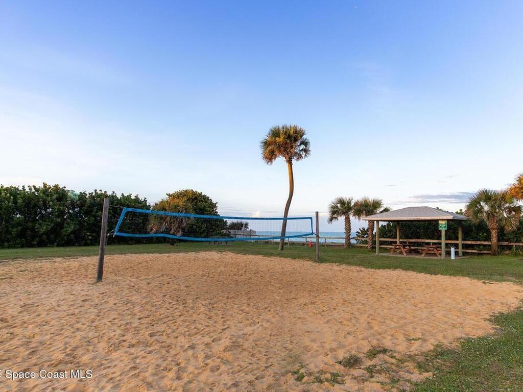 1101 S Miramar Avenue, Indialantic, FL 32903