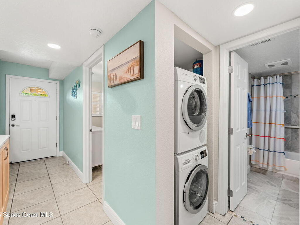 1101 S Miramar Avenue, Indialantic, FL 32903