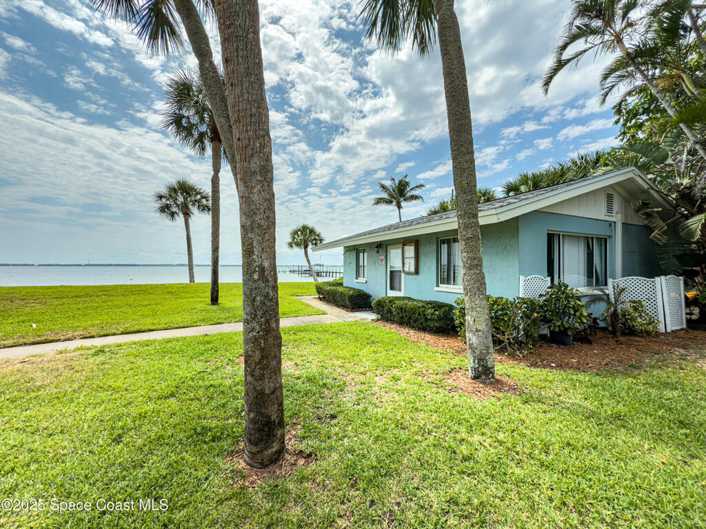 8 Cove Road, Melbourne Beach, FL 32951