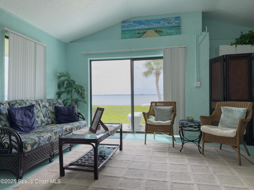 8 Cove Road, Melbourne Beach, FL 32951