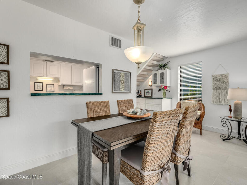 8 Cove Road, Melbourne Beach, FL 32951