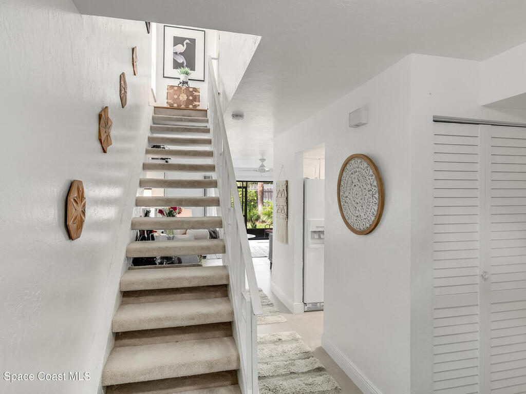 8 Cove Road, Melbourne Beach, FL 32951