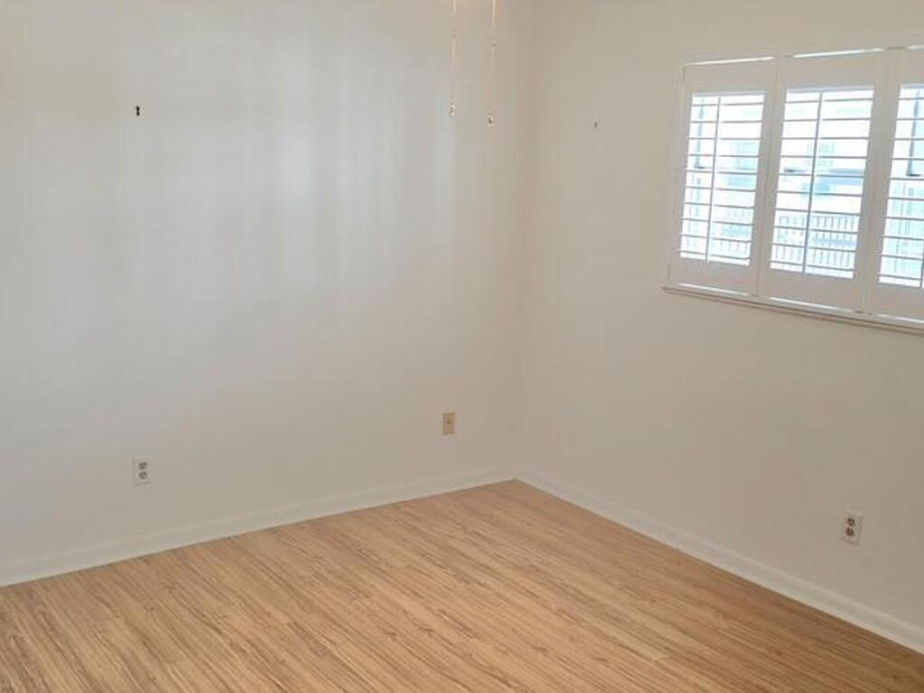 725 Port Malabar Boulevard, Palm Bay, FL 32905