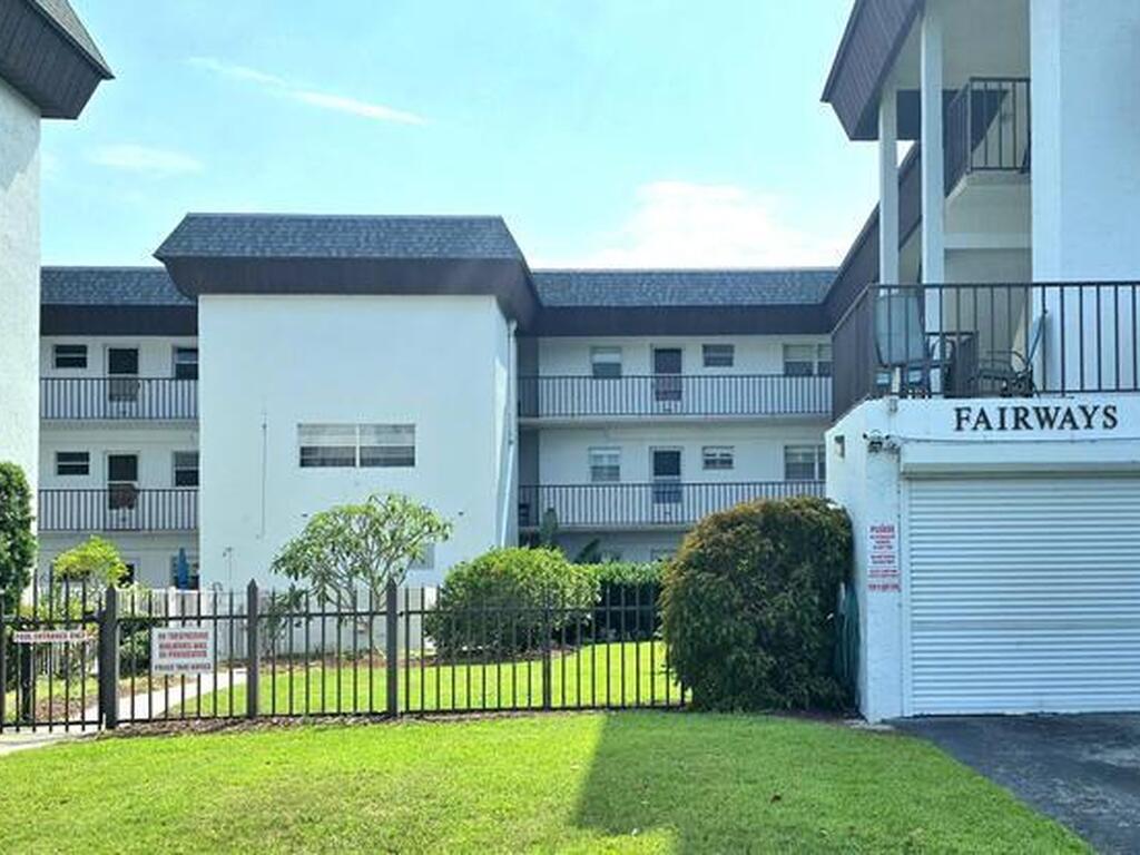 725 Port Malabar Boulevard, Palm Bay, FL 32905