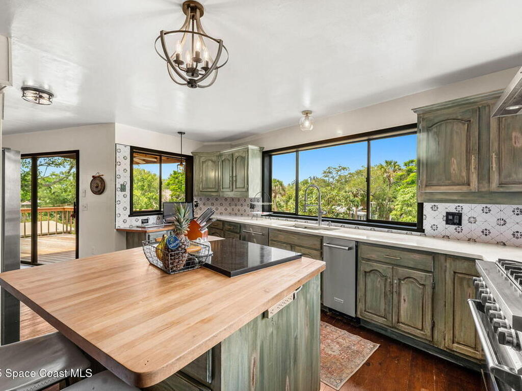 4385 Stillwaters Drive, Merritt Island, FL 32952