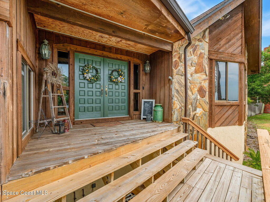 4385 Stillwaters Drive, Merritt Island, FL 32952