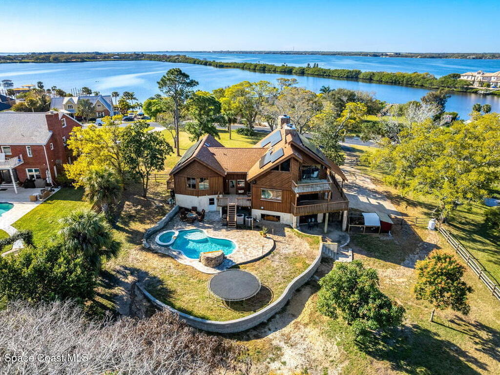 4385 Stillwaters Drive, Merritt Island, FL 32952