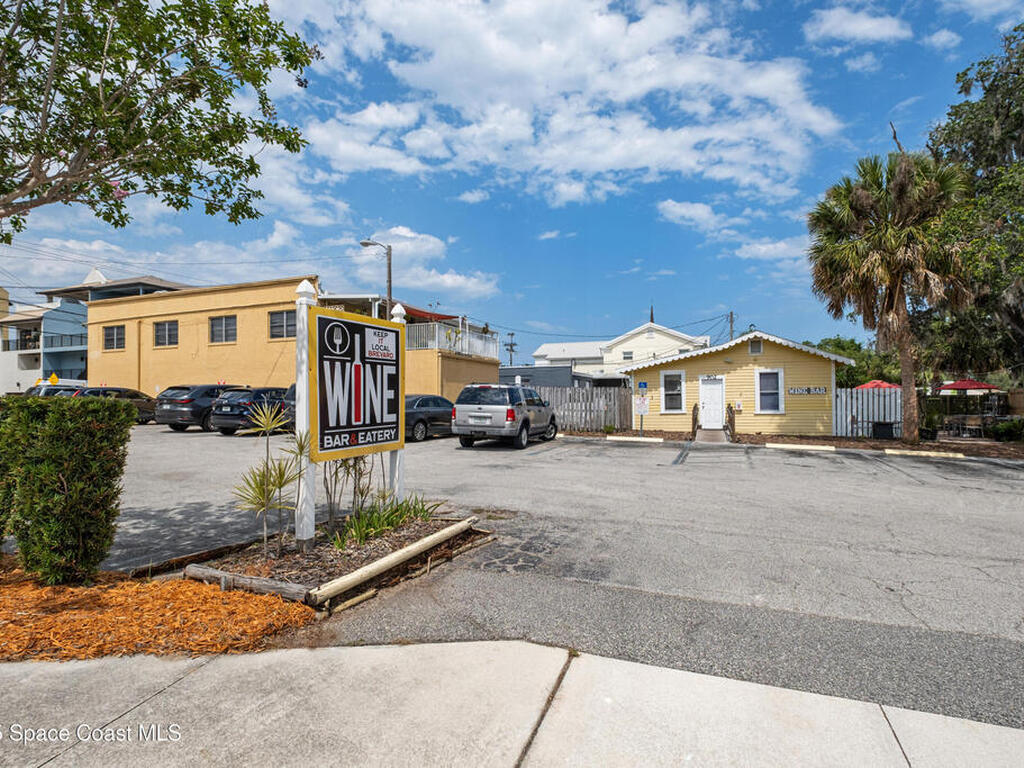 902 Florida Avenue, Cocoa, FL 32922