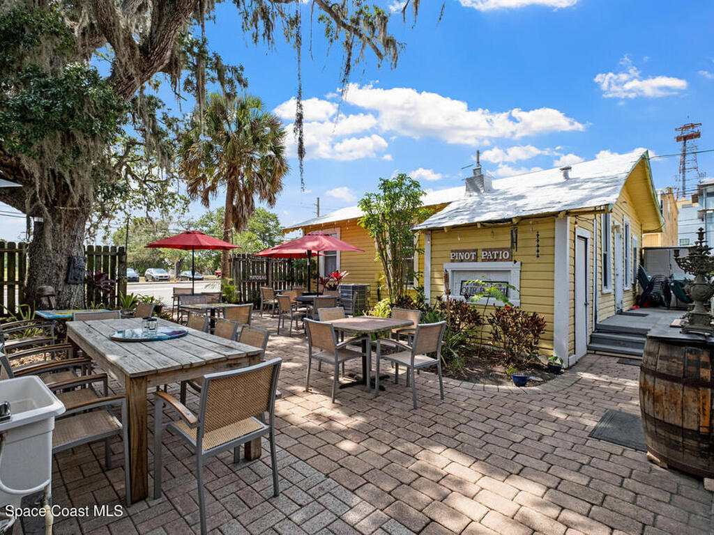 902 Florida Avenue, Cocoa, FL 32922