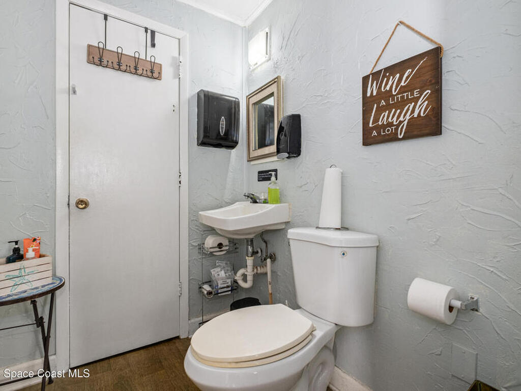 902 Florida Avenue, Cocoa, FL 32922