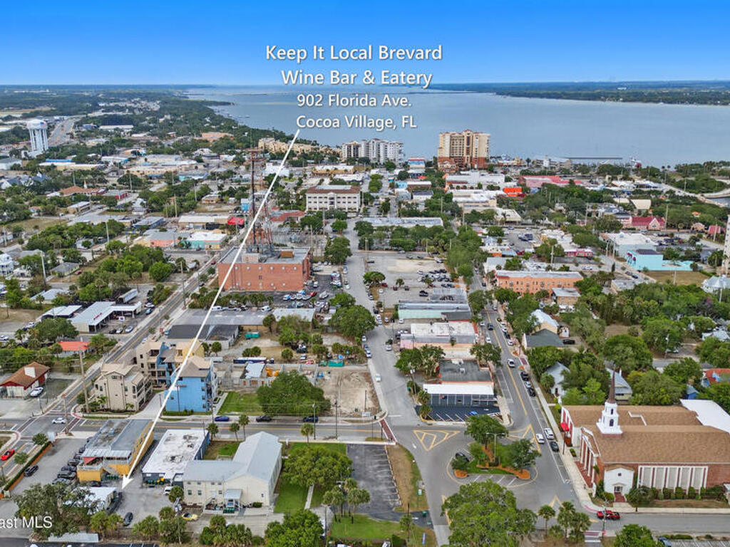 902 Florida Avenue, Cocoa, FL 32922
