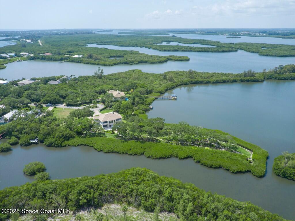 2660 Riverview Court, Vero Beach, FL 32963