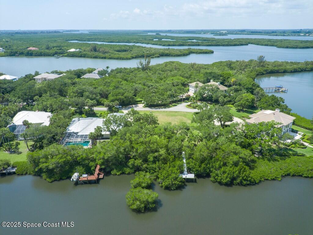 2660 Riverview Court, Vero Beach, FL 32963